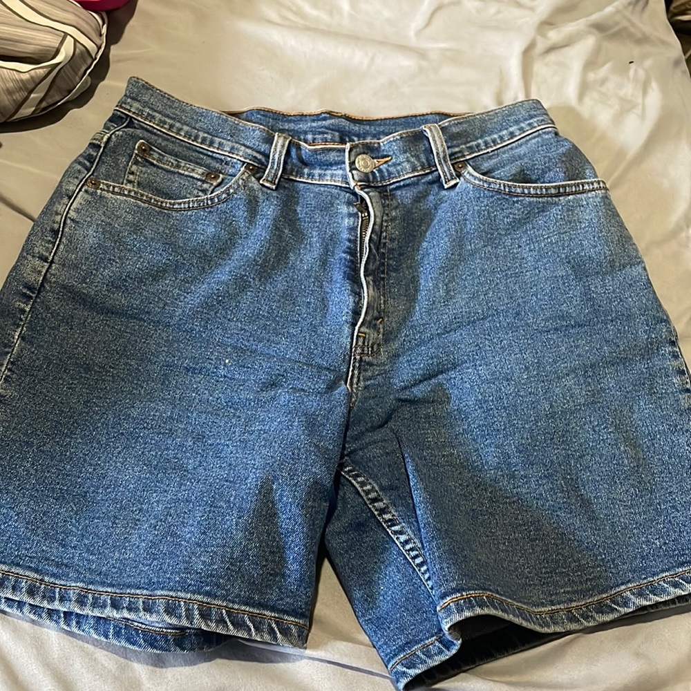 Levi jorts